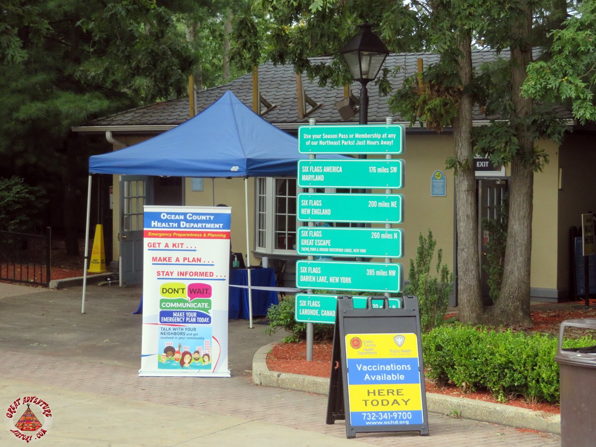 Front Gate Lockers At Six Flags Great Adventure